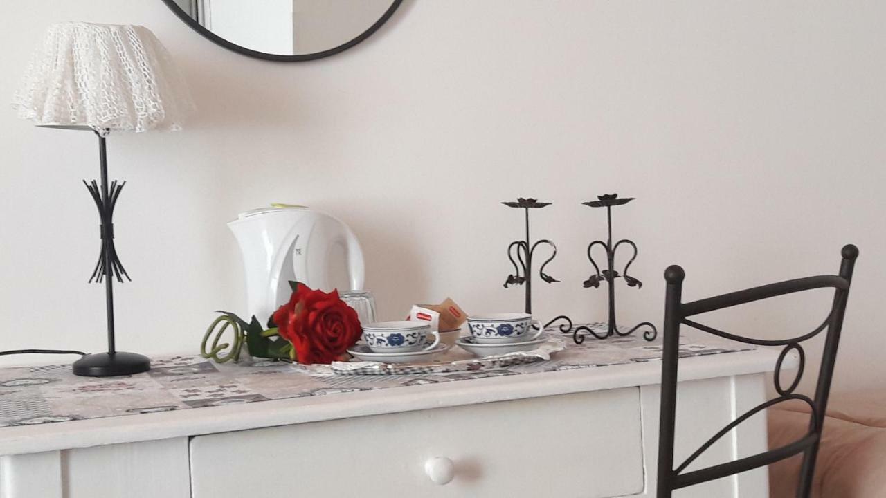 "Suliscenti" Dimora Siciliana B&B Avola Exterior foto